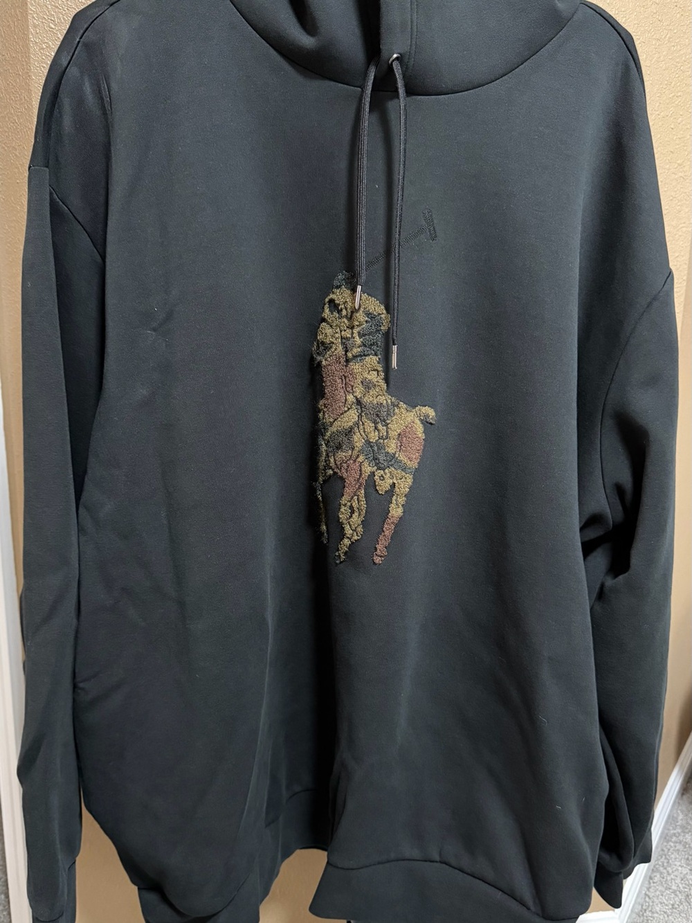 Black Men’s Hoodie with Embroidered Polo Motif 4XLT